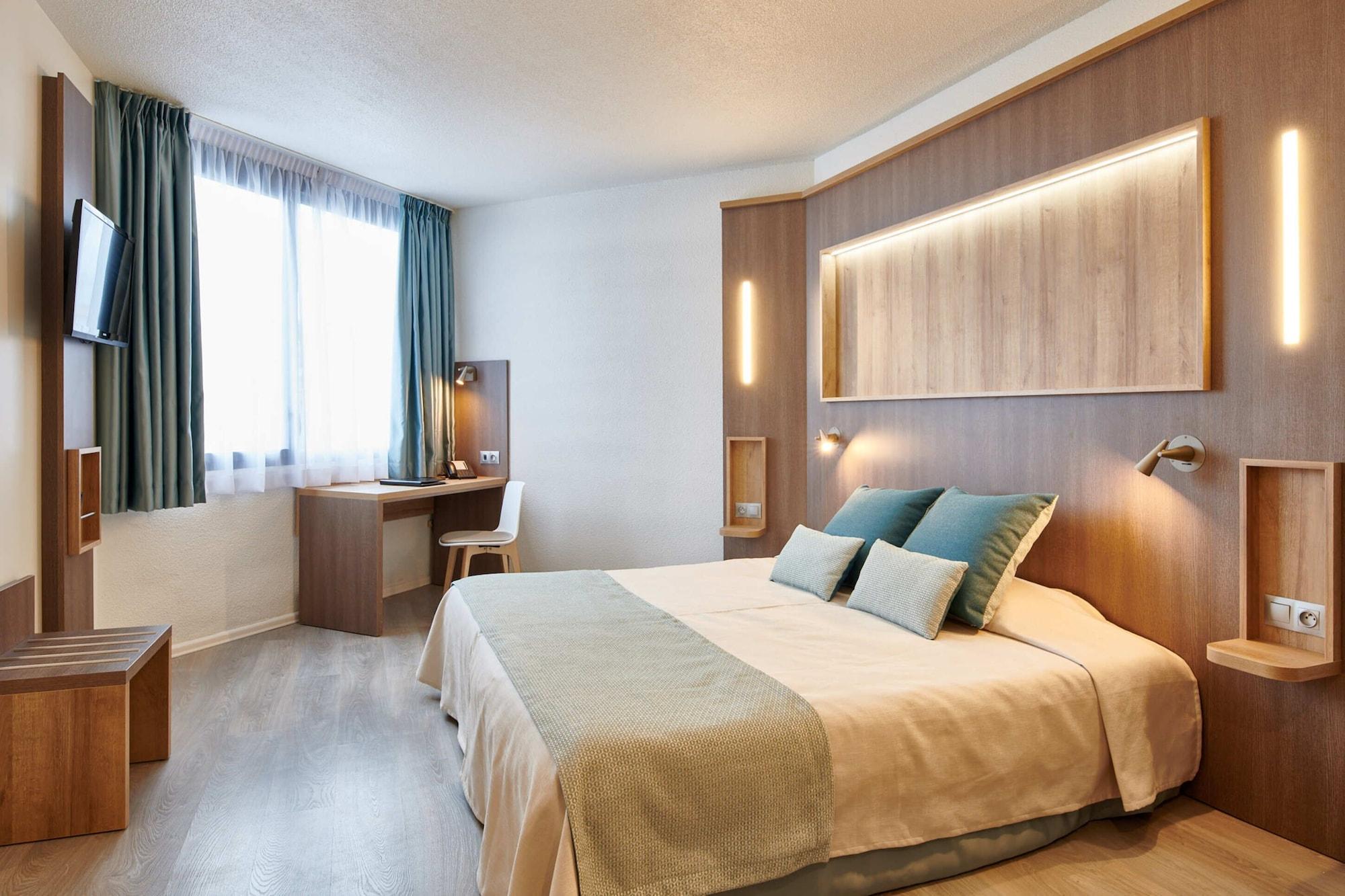 Le 4* Baiona
